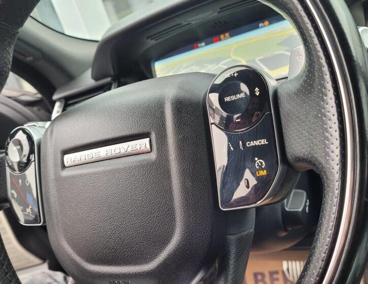 Land Rover Range Rover Velar SUV 3,0 l 221 kw