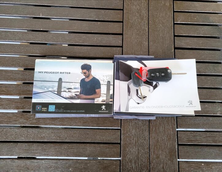 Peugeot Rifter MPV 1,5 l 75 kw