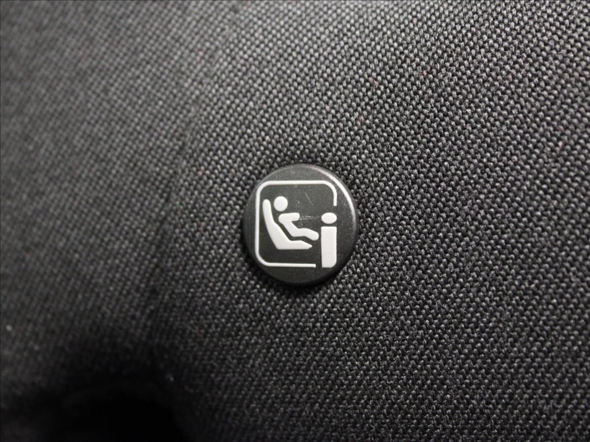 Opel Crossland X SUV / Terénní 1,2 l 61 kw