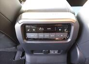 Toyota Land Cruiser 13