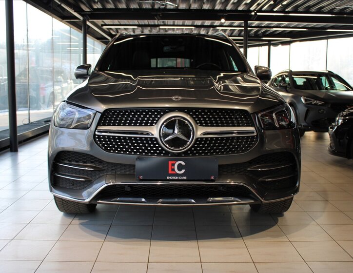 Mercedes-Benz GLE 2