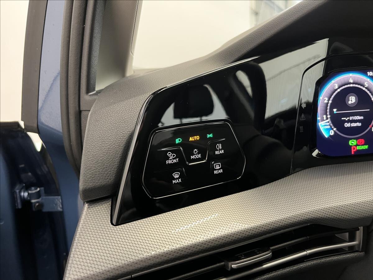 Volkswagen Golf Kombi 1,5 l 110 kw