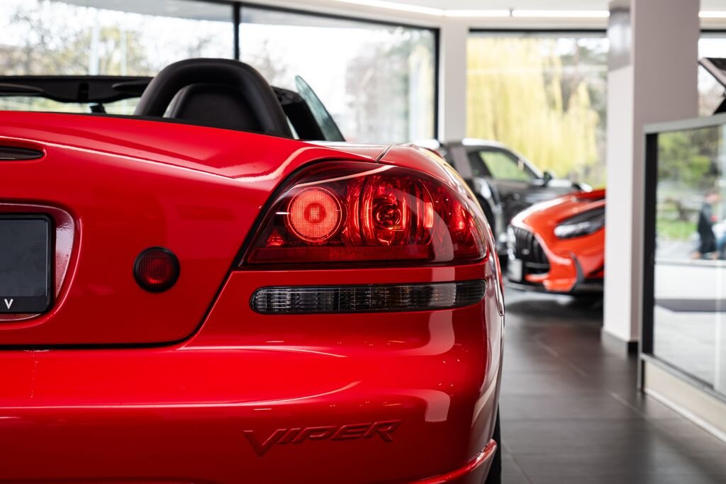 Dodge Viper Kabriolet 8,3 l 372 kw