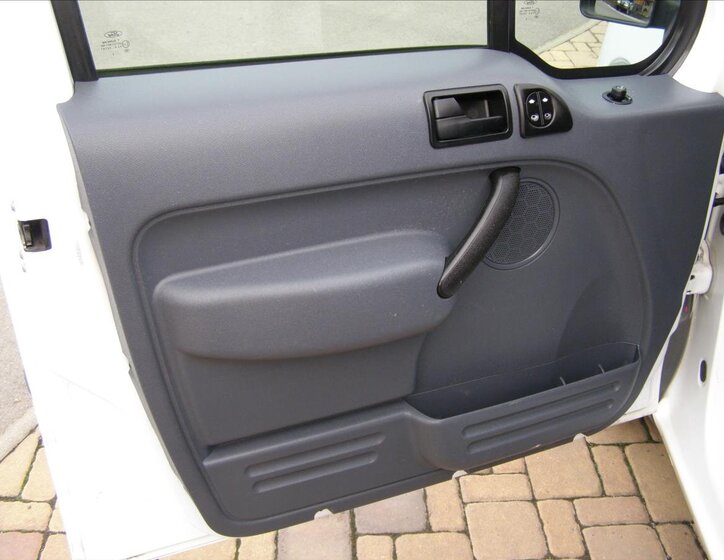 Ford Transit Connect Pick-up 1,8 l 66 kw