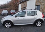 Dacia Sandero Hatchback 1,6 l 64 kw