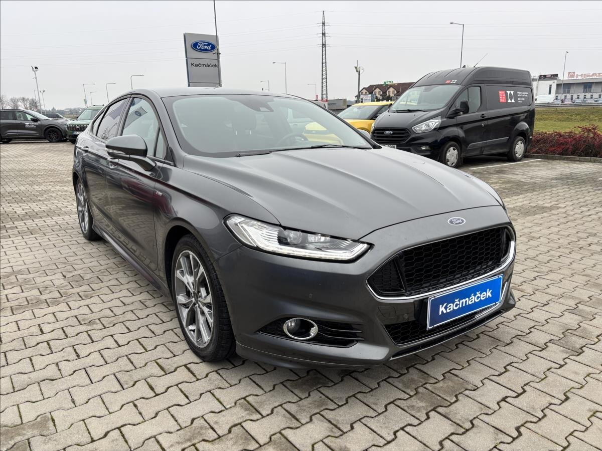 Ford Mondeo Liftback 1,5 l 121 kw