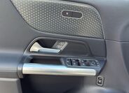 Mercedes-Benz GLA 24