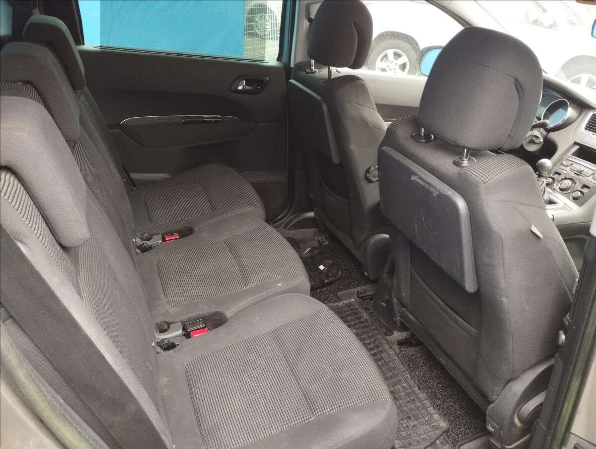 Peugeot 5008 Kombi 1,6 l 82 kw