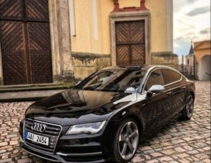 Audi S7 Hatchback 4,0 l 331 kw