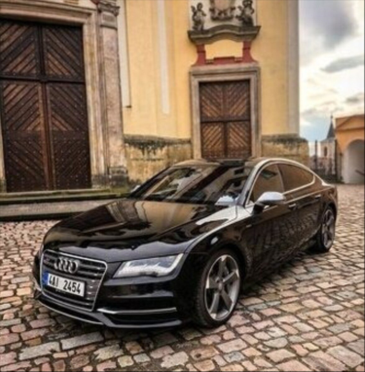 Audi S7 Hatchback 4,0 l 331 kw