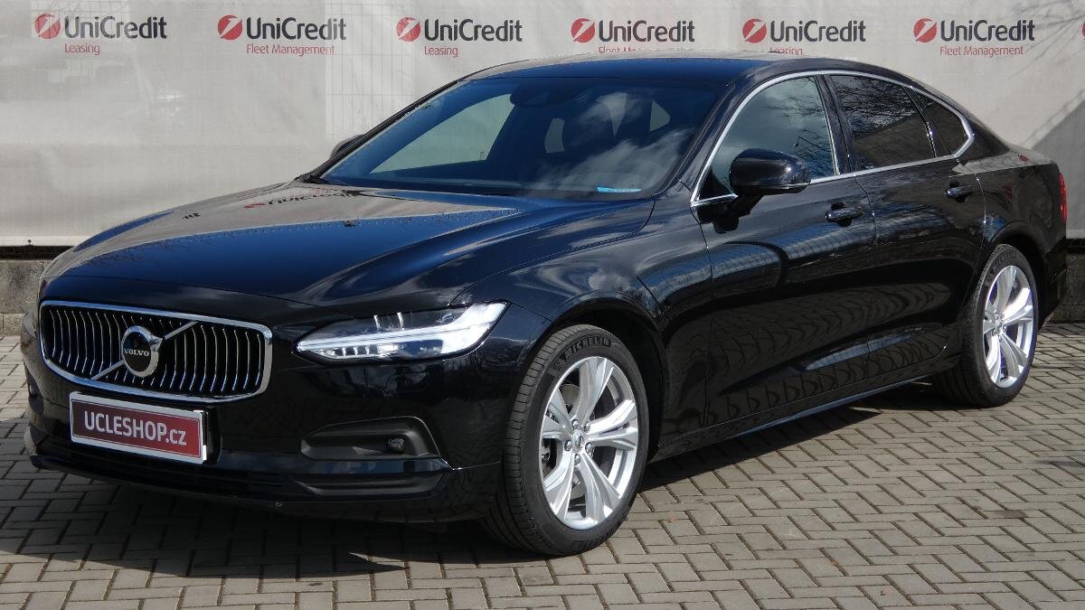 Volvo S90 Sedan / Limuzína 2,0 l 173 kw