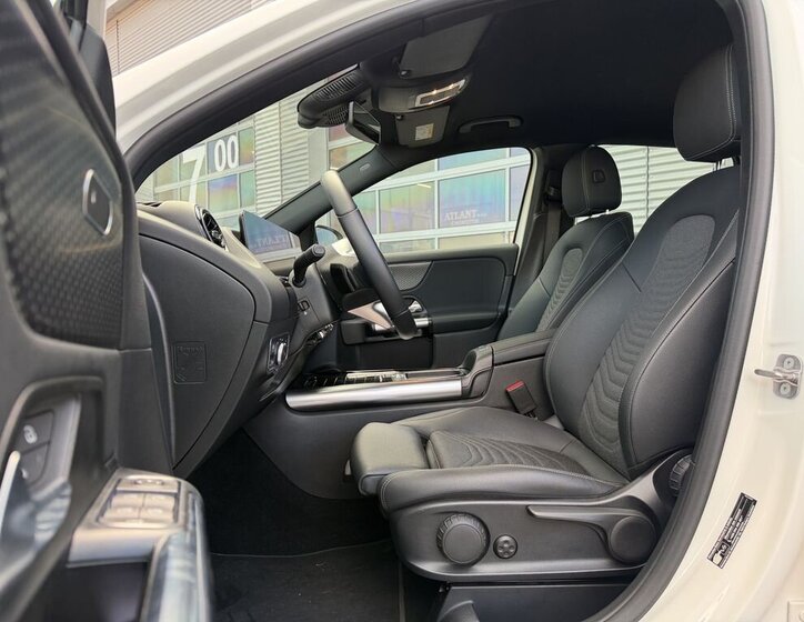 Mercedes-Benz GLA SUV / Terénní 2,0 l 85 kw