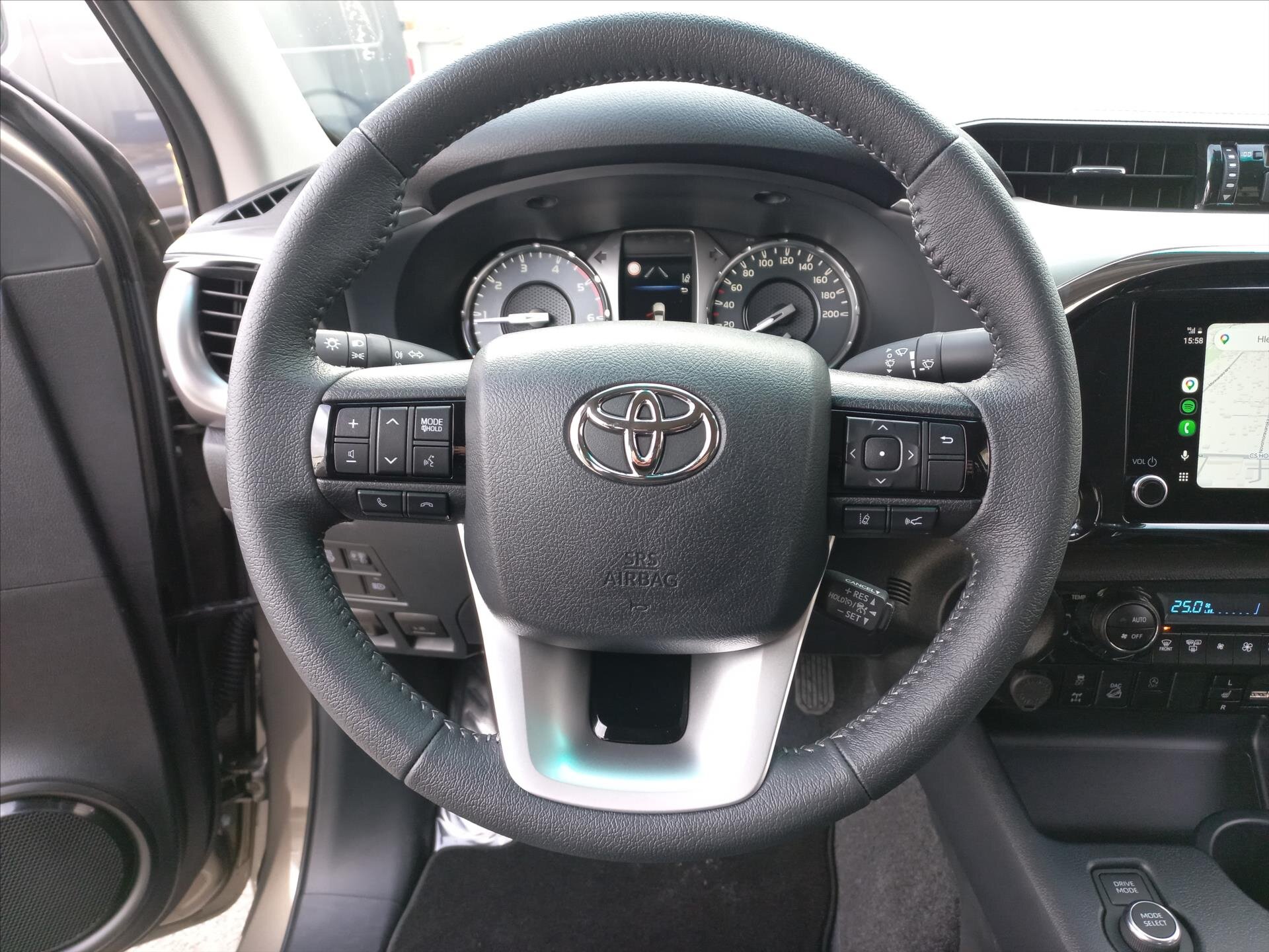 Toyota Hilux Pick-up 2,8 l 150 kw