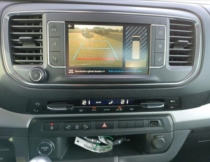 Peugeot Traveller MPV 2,0 l 110 kw