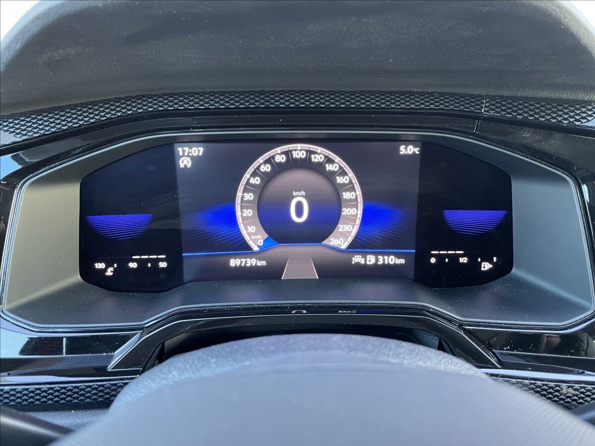 Volkswagen Polo Hatchback 999,0 70 kw