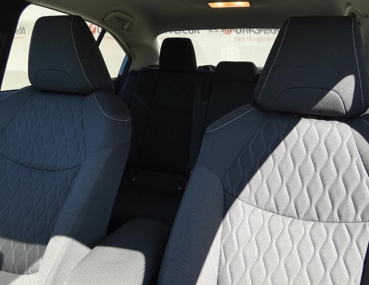 Toyota Corolla Sedan / Limuzína 1,8 l 72 kw