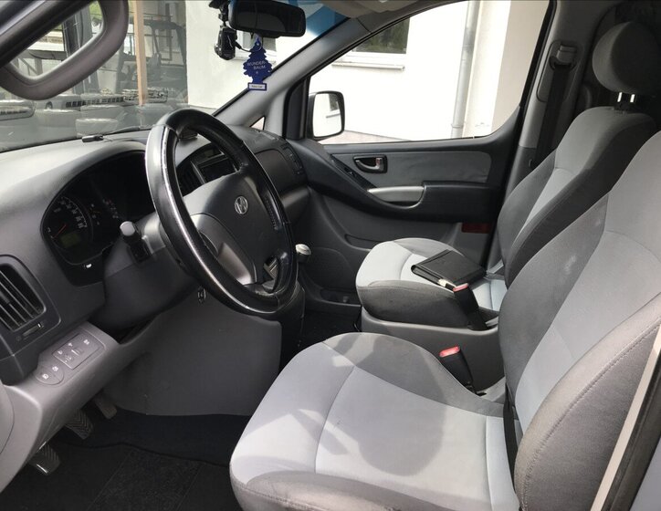 Hyundai H 1 Kombi 2,5 l 125 kw