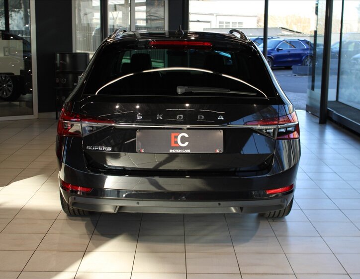 Škoda Superb Kombi 2,0 l 110 kw