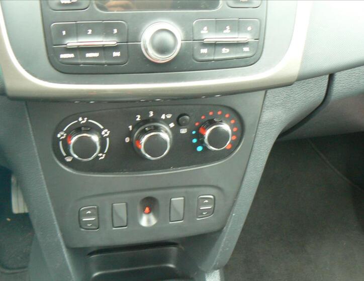 Dacia Sandero 13