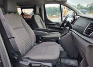 Ford Tourneo Custom 16