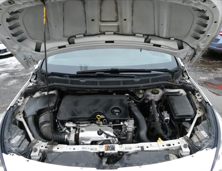 Opel Astra Hatchback 1,6 l 81 kw