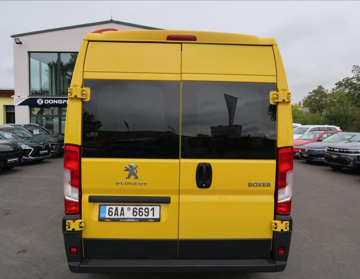 Peugeot Boxer 8
