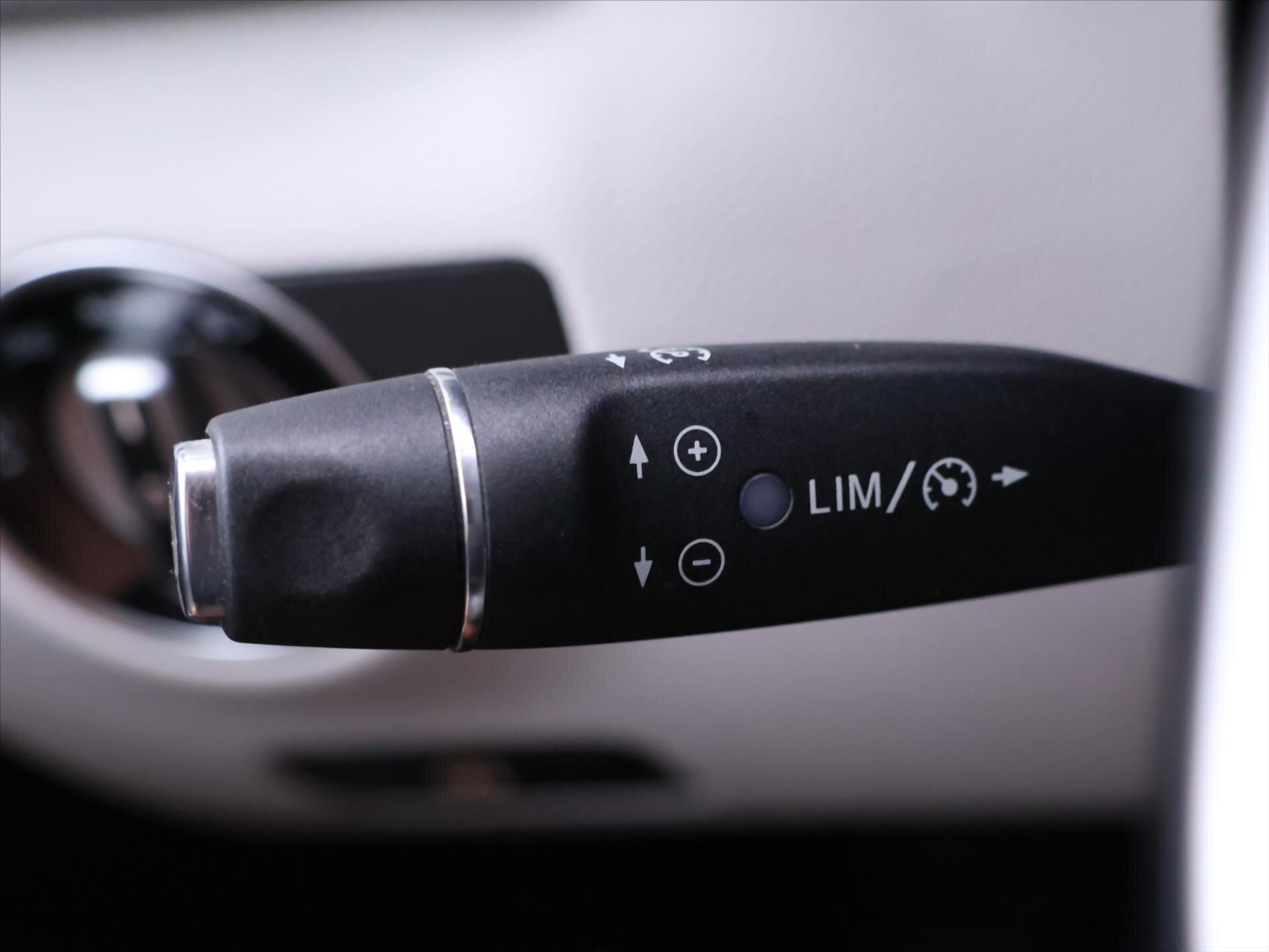 Mercedes-Benz Třídy B Hatchback 1,8 l 80 kw