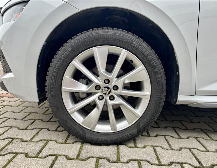 Škoda Kamiq SUV / Terénní 999,0 81 kw