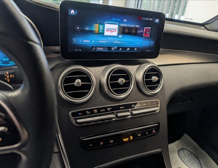 Mercedes-Benz GLC SUV 2,0 l 145 kw