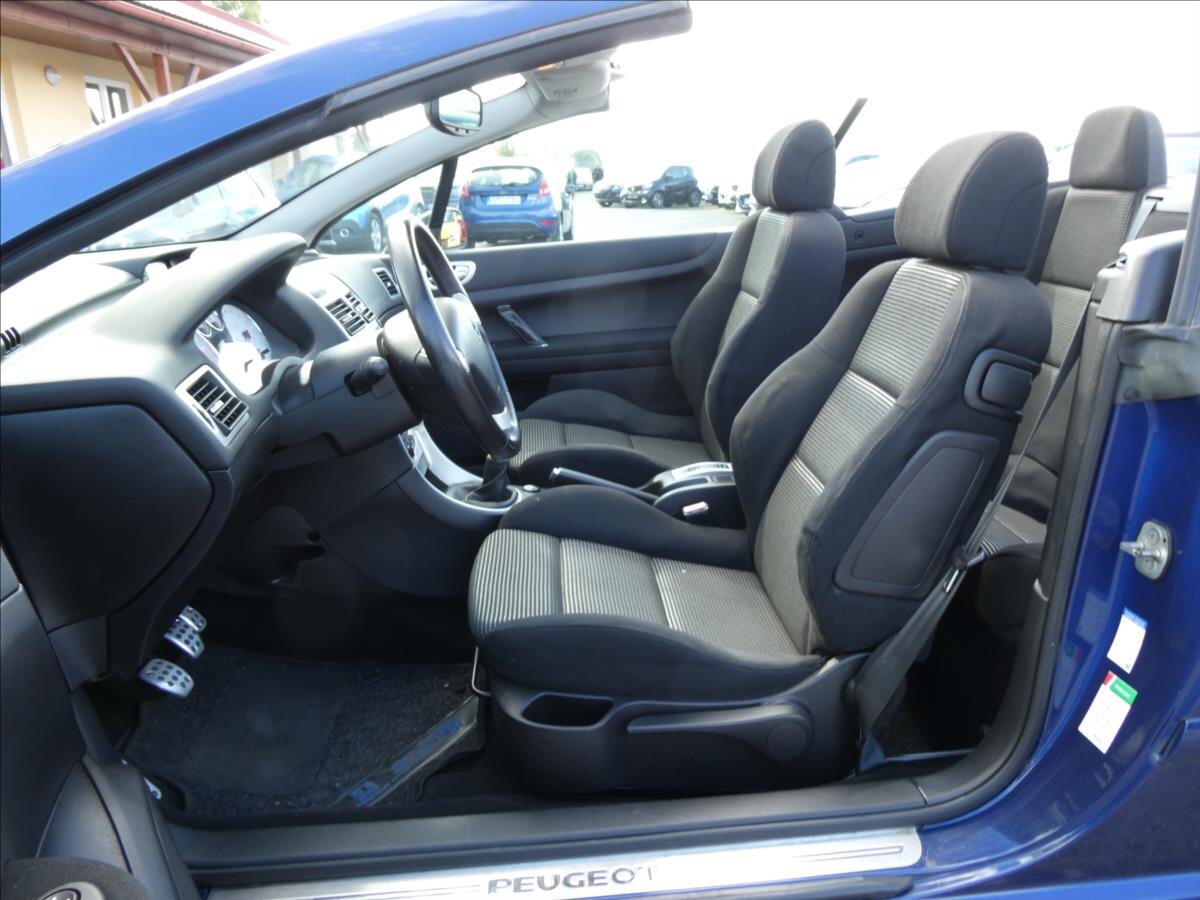 Peugeot 307 Kupé 2,0 l 100 kw