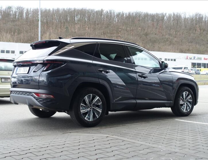 Hyundai Tucson SUV 1,6 l 110 kw