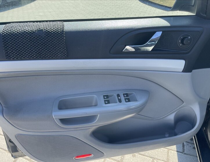 Škoda Octavia Kombi 2,0 l 103 kw