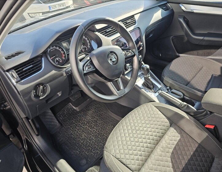 Škoda Octavia Kombi 2,0 l 110 kw