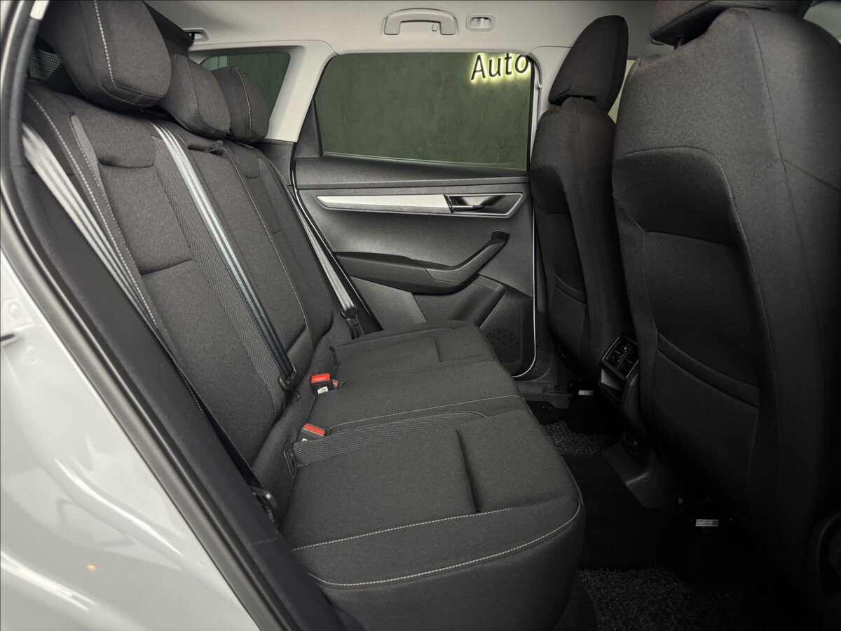 Škoda Karoq SUV / Terénní 1,5 l 110 kw