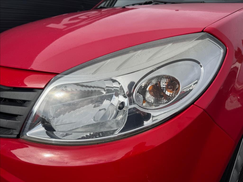 Dacia Sandero Hatchback 1,1 l 55 kw