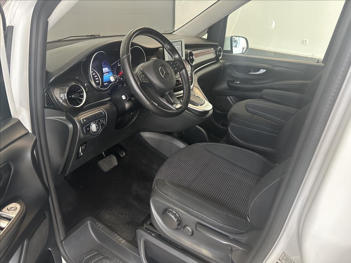 Mercedes-Benz Třídy V MPV 2,0 l 140 kw