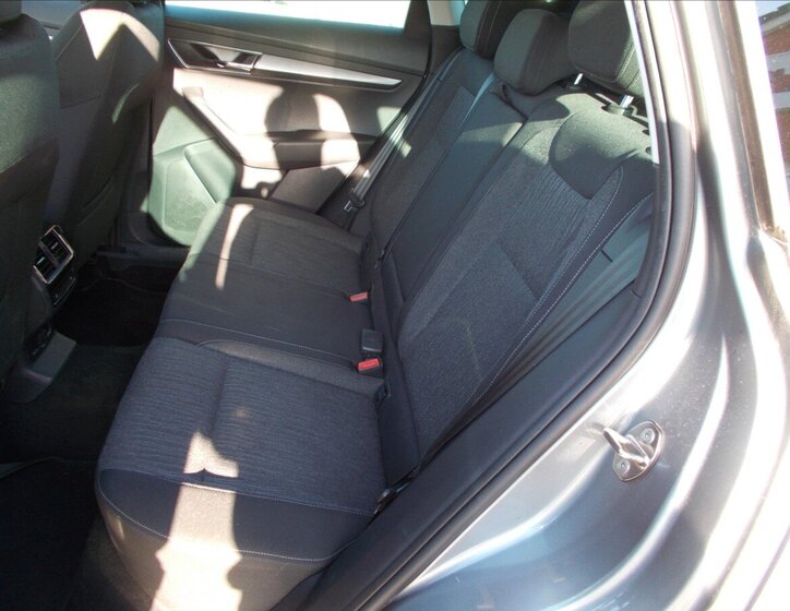 Škoda Karoq SUV 2,0 l 110 kw