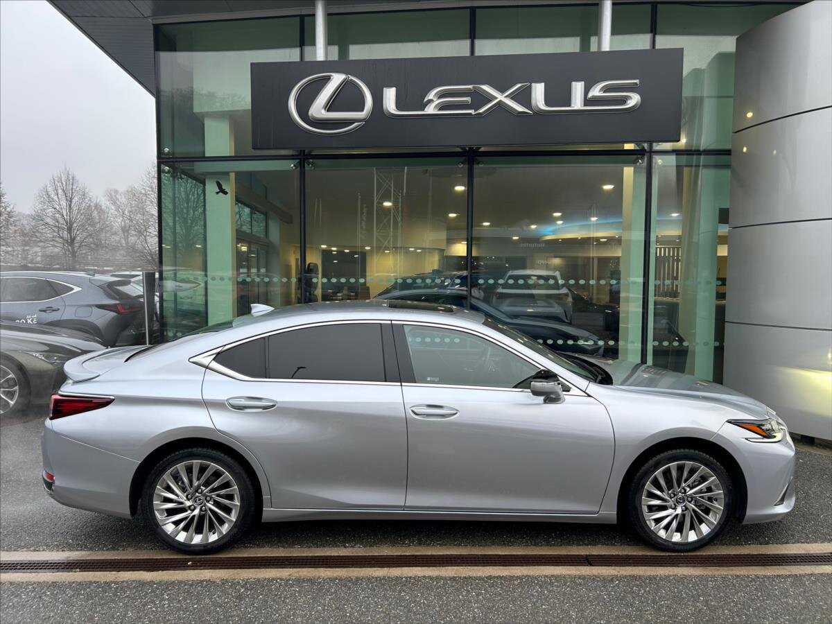 Lexus ES 300h