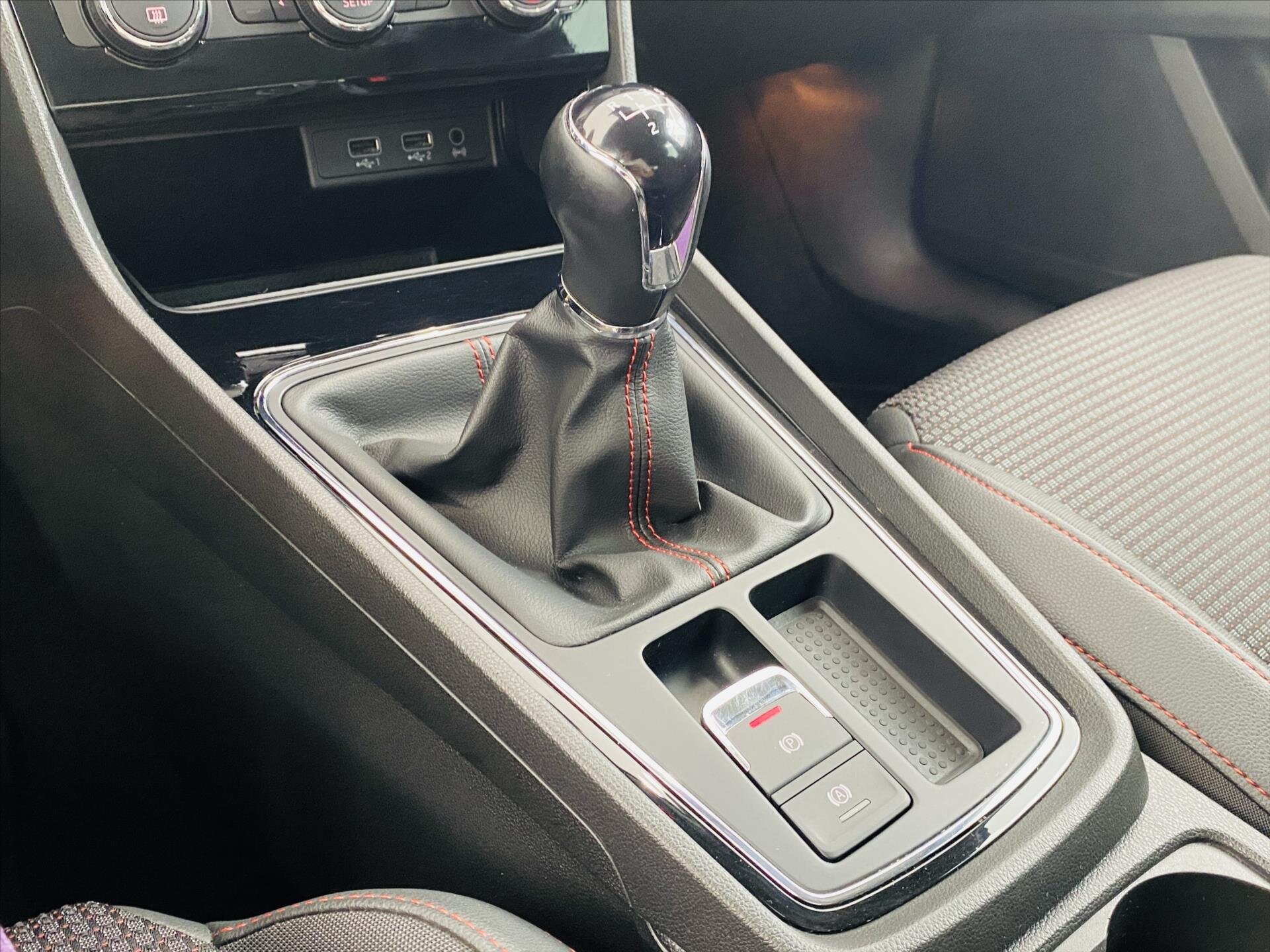 Seat Leon Kombi 1,5 l 110 kw