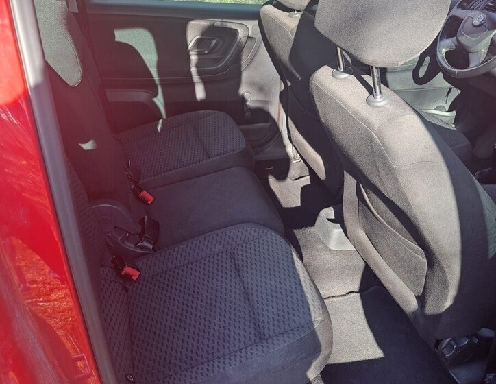 Škoda Roomster 7