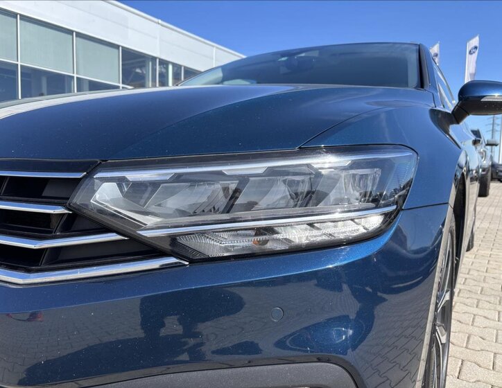 Volkswagen Passat Kombi 2,0 l 147 kw