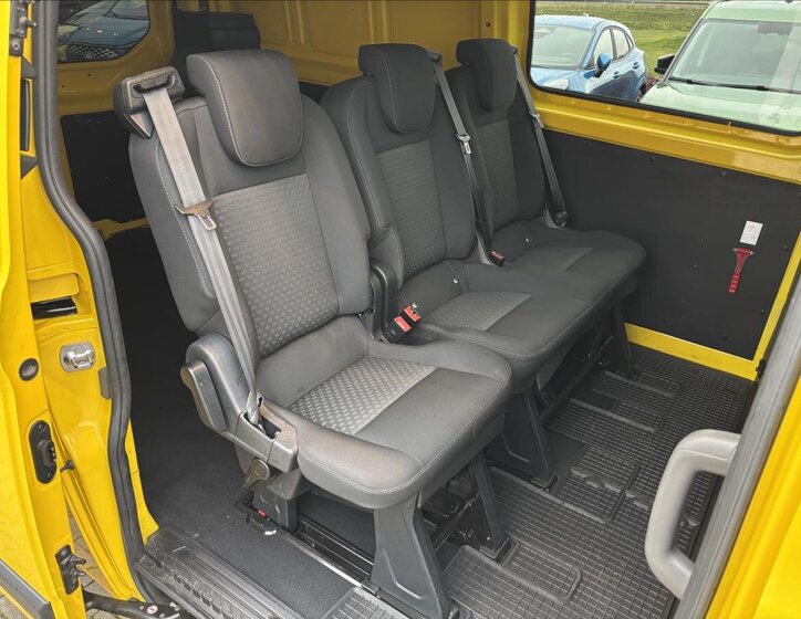 Ford Transit Custom 16