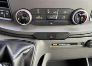 Ford Transit 17