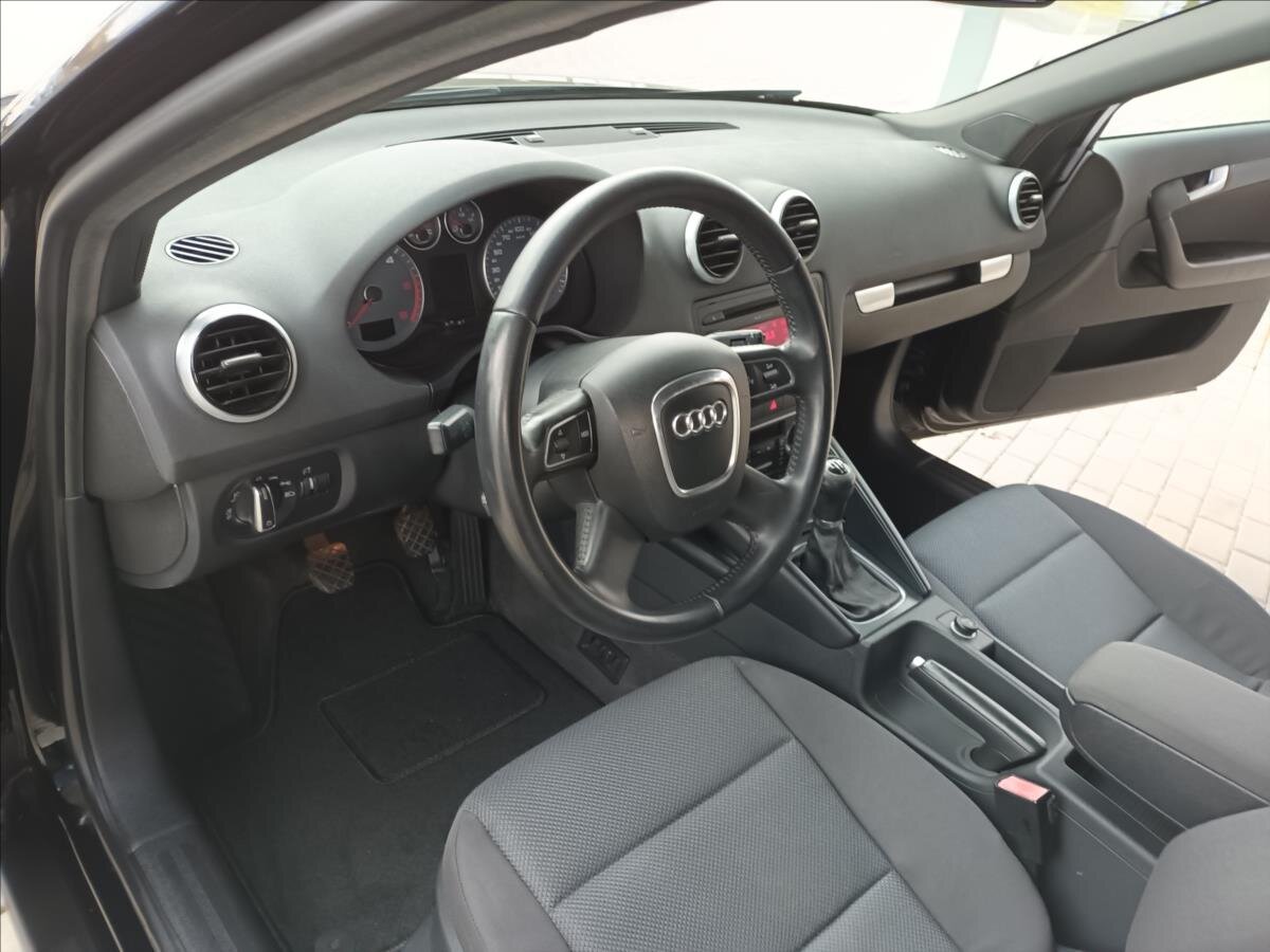 Audi A3 Hatchback 1,6 l 77 kw