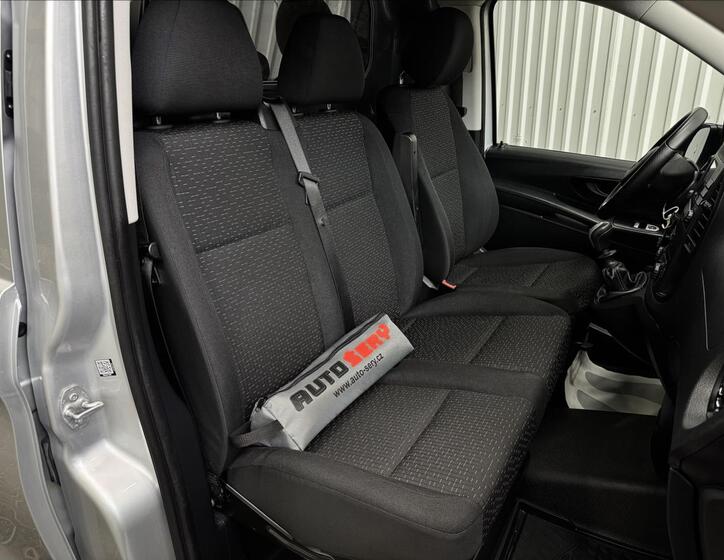 Mercedes-Benz Vito 33