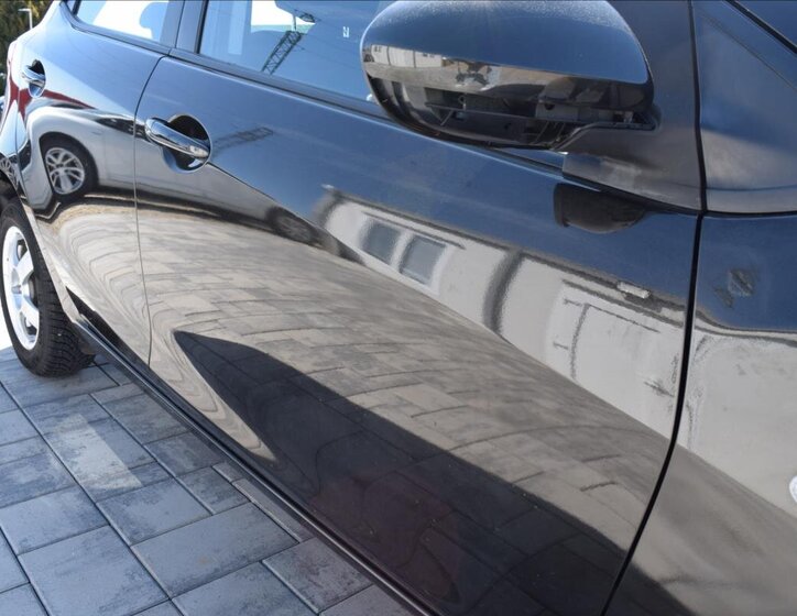 Mazda 2 Hatchback 1,3 l 55 kw