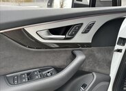Audi SQ7 SUV / Terénní 4,0 l 320 kw