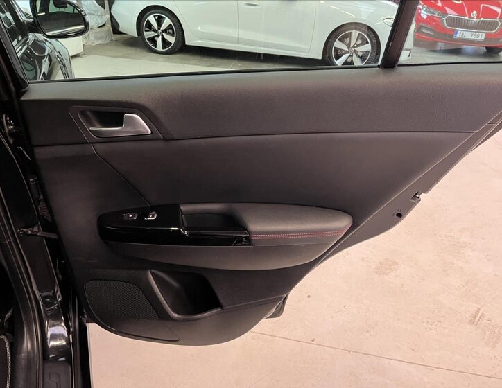 KIA Sportage SUV 1,6 l 100 kw