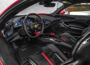 Ferrari SF90 Kupé 4,0 l 574 kw
