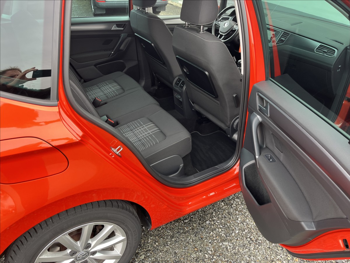 Volkswagen Golf Sportsvan